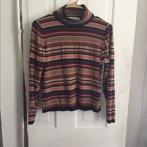Cropped turtle neck